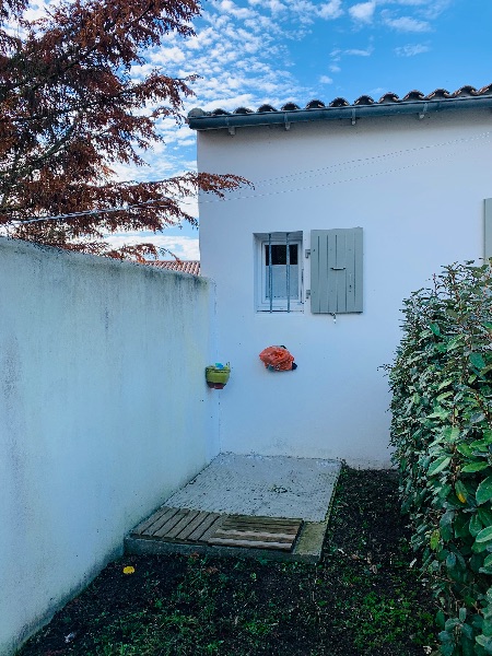 Photo 26 : NC d'une maison située à La Couarde-sur-mer, île de Ré.