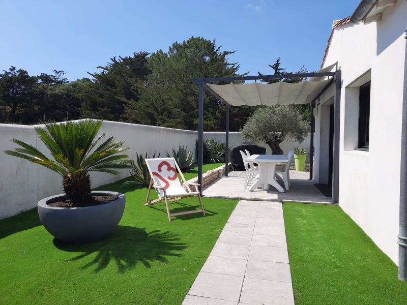 Photo 25 : EXTERIEUR d'une maison située à Le Bois-Plage-en-Ré, île de Ré.