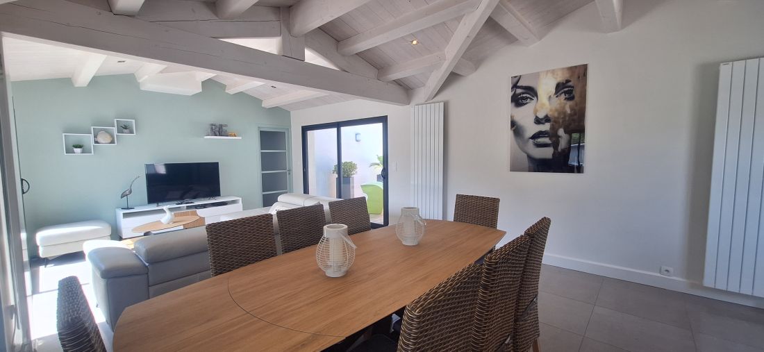 Photo 31 : SEJOUR d'une maison situ&eacute;e &agrave; Le Bois-Plage-en-R&eacute;, &icirc;le de R&eacute;.