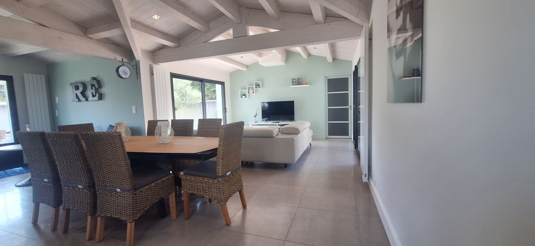 Photo 33 : SEJOUR d'une maison situ&eacute;e &agrave; Le Bois-Plage-en-R&eacute;, &icirc;le de R&eacute;.