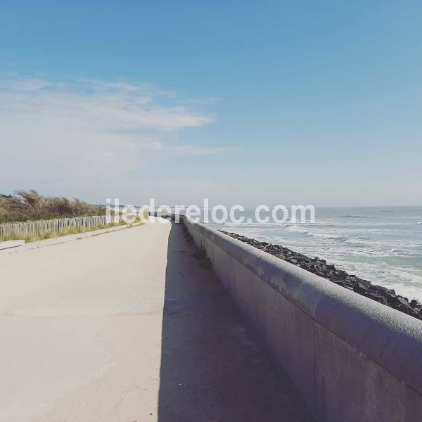 Photo 20 : NC d'une maison située à Saint-Clément-des-Baleines, île de Ré.