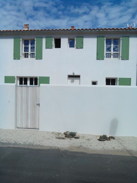 Photo 3 : EXTERIEUR d'une maison située à Les Portes, île de Ré.