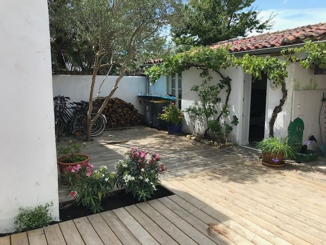 Photo 15 : NC d'une maison située à La Couarde-sur-mer, île de Ré.