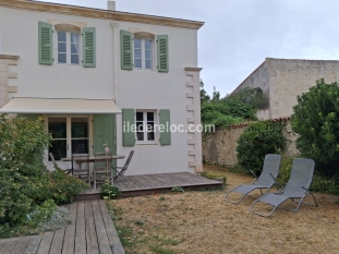Ile de Ré:Saint martin - jolie maison 3 chambres avec jardin et parking