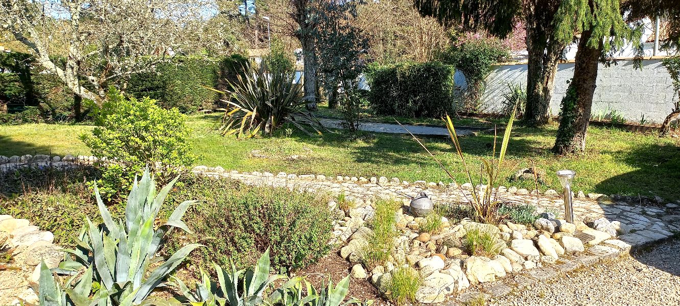 Photo 2 : NC d'une maison située à Rivedoux, île de Ré.