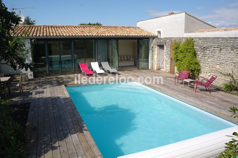 Photo 1 : EXTERIEUR d'une maison située à La Flotte-en-Ré, île de Ré.