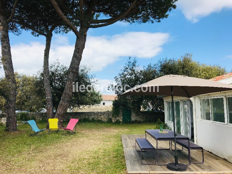 Photo 1 : NC d'une maison située à Sainte-Marie, île de Ré.