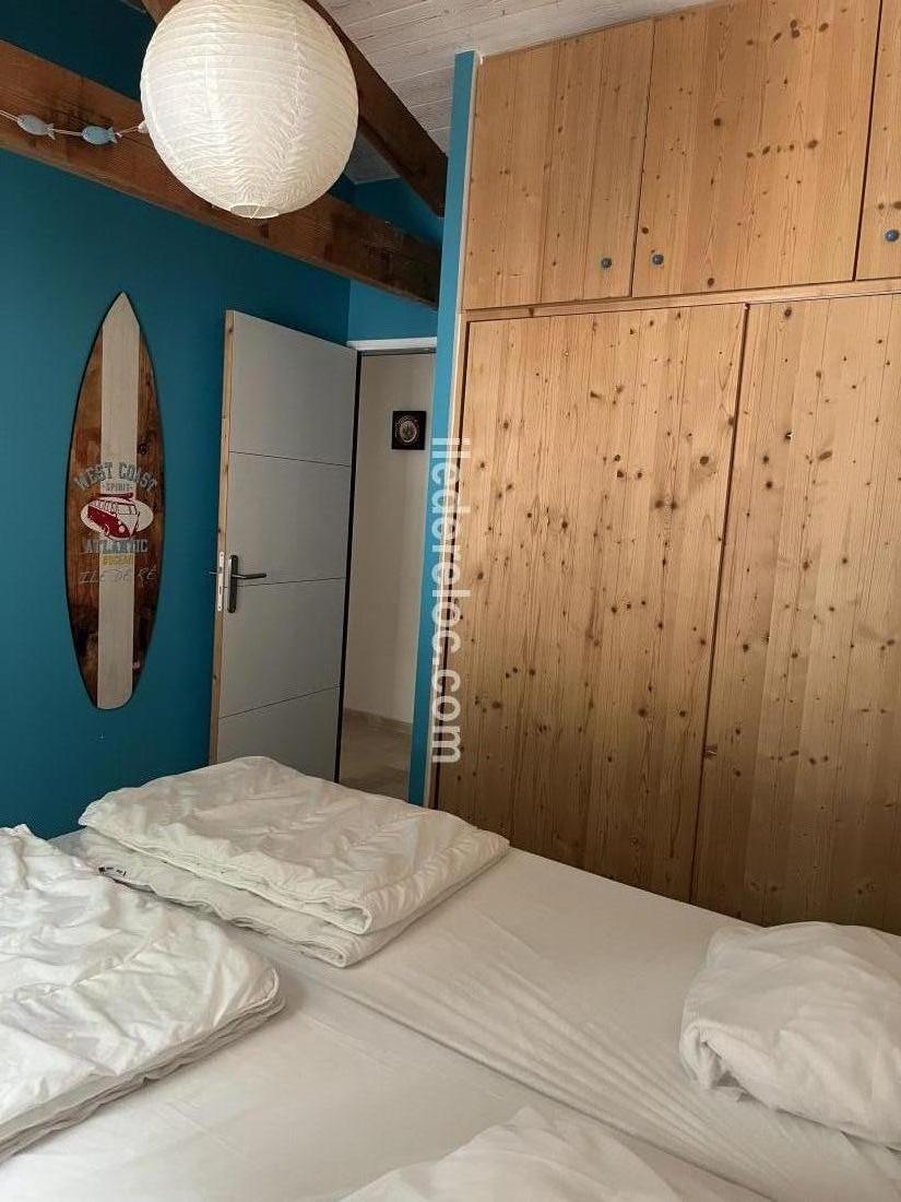 Photo 9 : CHAMBRE d'une maison située à Le Bois-Plage-en-Ré, île de Ré.