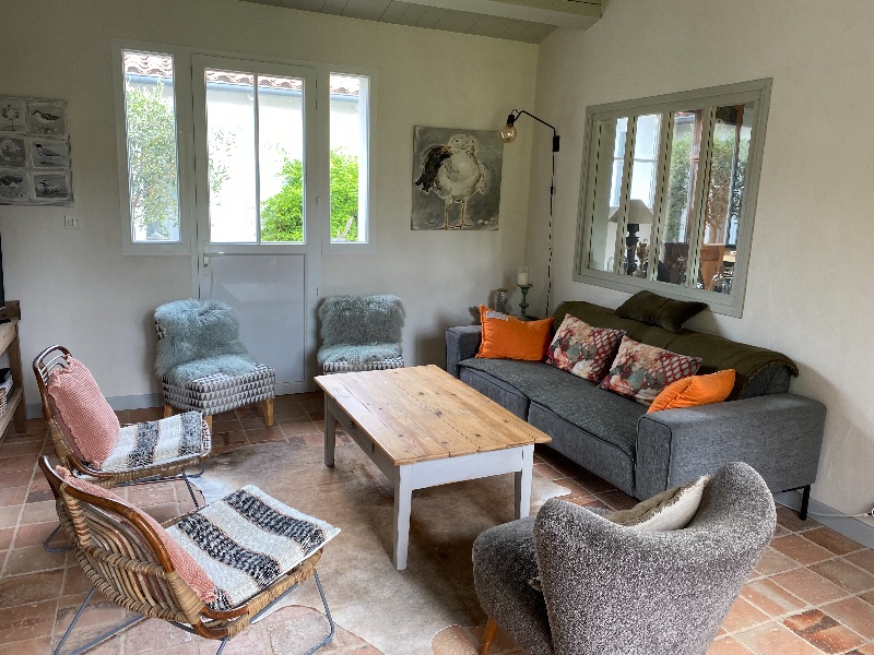 Photo 25 : SEJOUR d'une maison située à Le Bois-Plage-en-Ré, île de Ré.