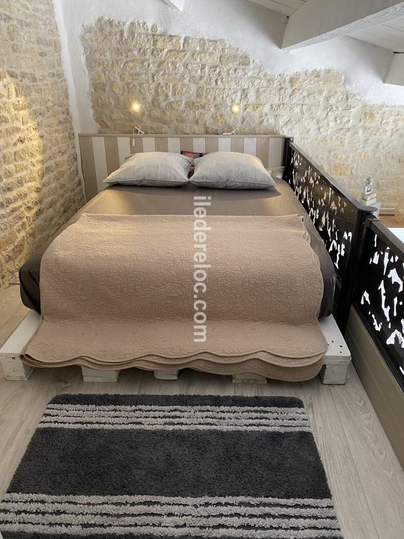 Photo 8 : MEZZANINE d'une maison situ&eacute;e &agrave; Ars en R&eacute;, &icirc;le de R&eacute;.