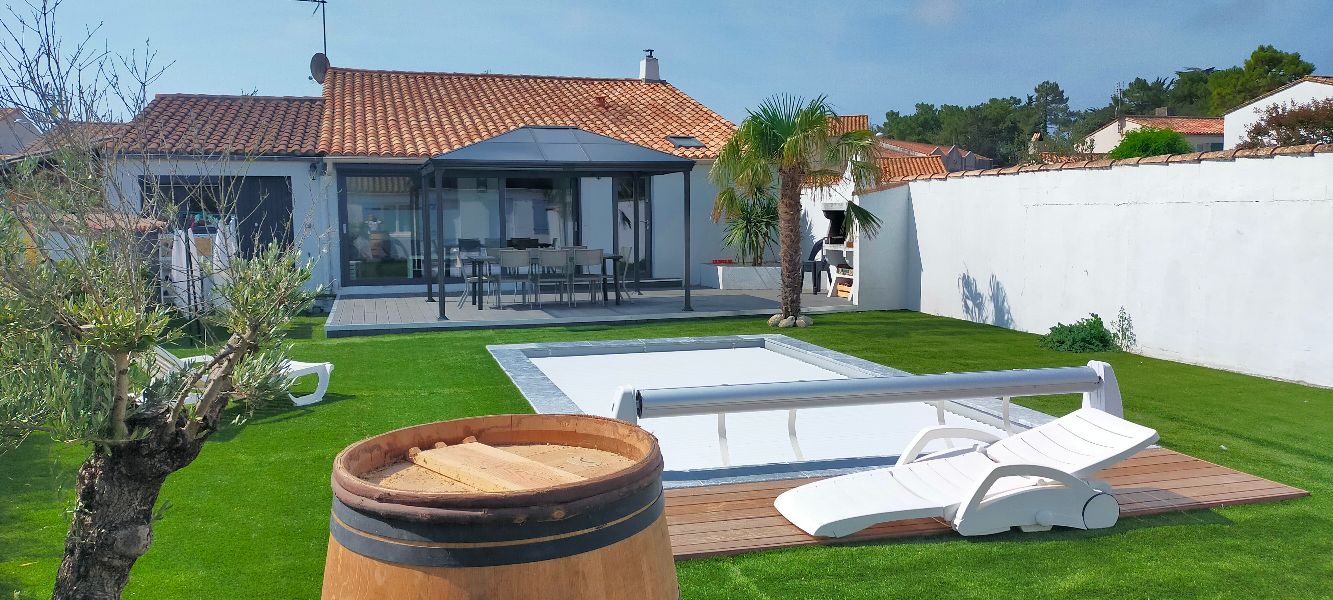 Photo 1 : JARDIN d'une maison située à La Flotte, île de Ré.