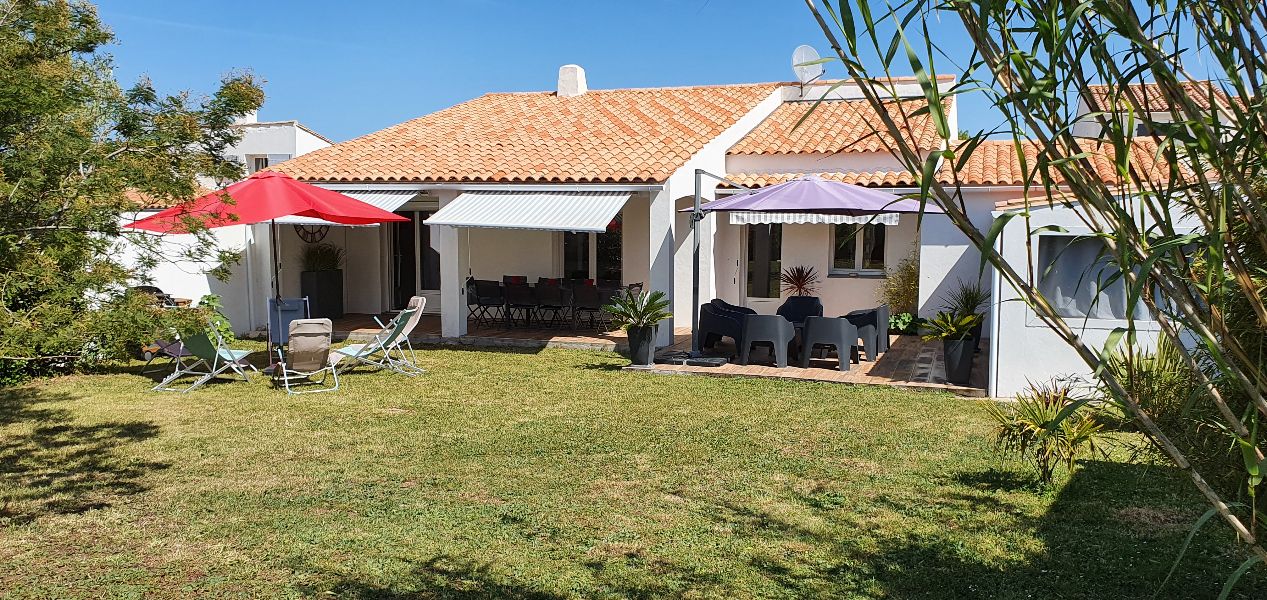 Photo 1 : NC d'une maison située à Saint-Martin-de-Ré, île de Ré.