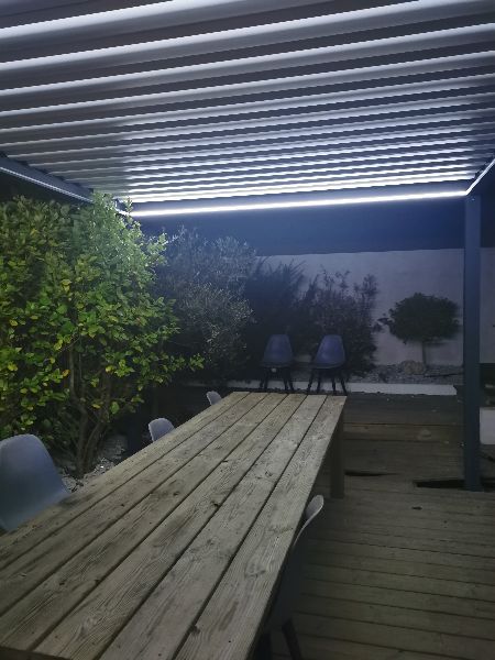 Photo 19 : TERRASSE d'une maison située à Ars en Ré, île de Ré.