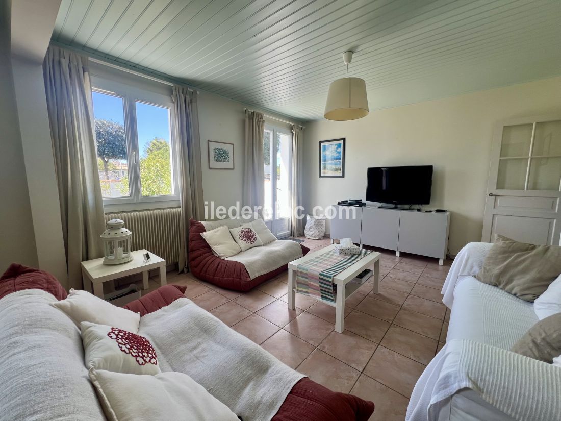 Photo 4 : NC d'une maison situ&eacute;e &agrave; Saint-Martin-de-R&eacute;, &icirc;le de R&eacute;.