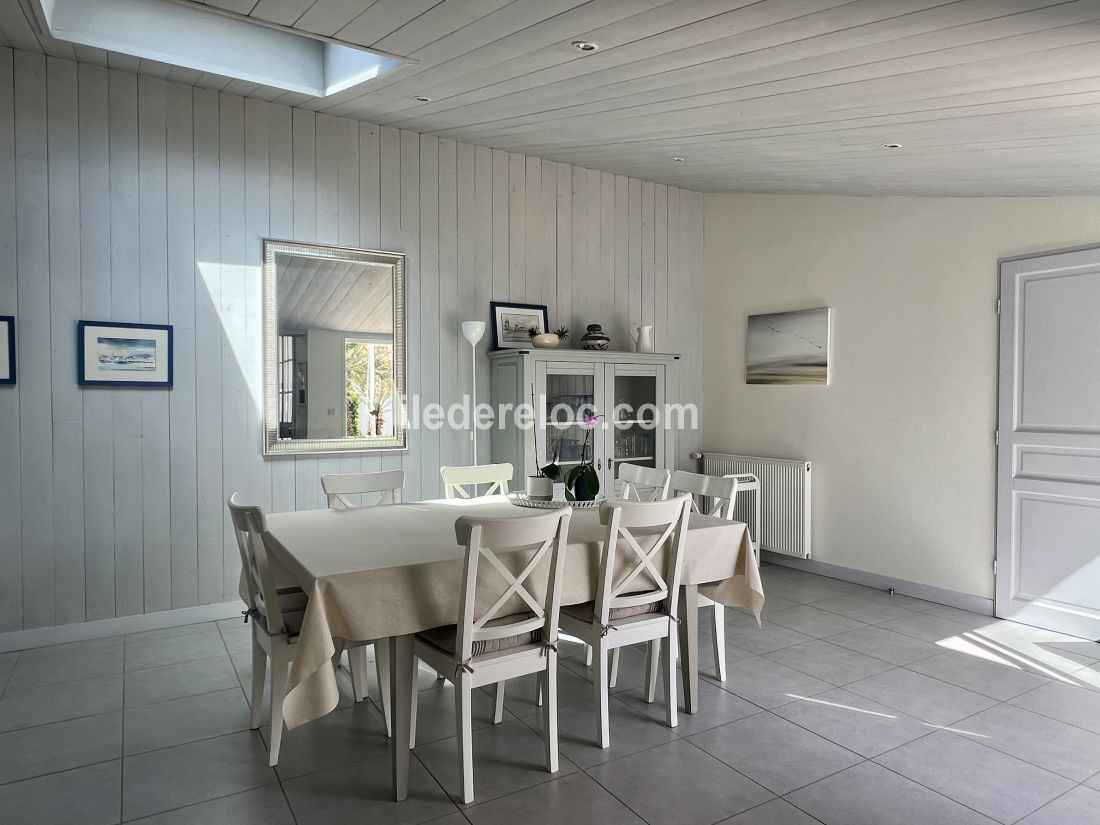 Photo 10 : NC d'une maison situ&eacute;e &agrave; Saint-Martin-de-R&eacute;, &icirc;le de R&eacute;.