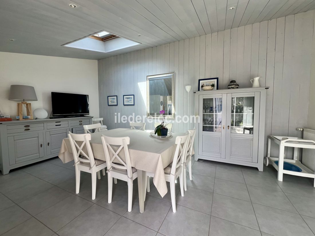 Photo 7 : NC d'une maison situ&eacute;e &agrave; Saint-Martin-de-R&eacute;, &icirc;le de R&eacute;.