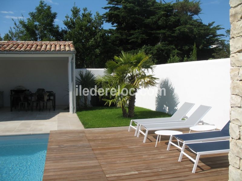 Photo 9 : EXTERIEUR d'une maison située à Le Bois-Plage-en-Ré, île de Ré.