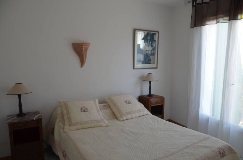 Photo 4 : CHAMBRE d'une maison située à Le Bois-Plage-en-Ré, île de Ré.