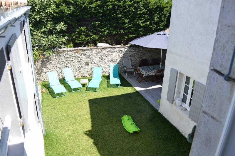 Photo 22 : JARDIN d'une maison située à La Couarde-sur-mer, île de Ré.