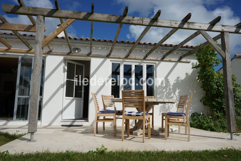 Photo 1 : NC d'une maison située à Loix, île de Ré.