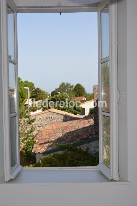 Photo 12 : EXTERIEUR d'une maison située à Le Bois-Plage-en-Ré, île de Ré.