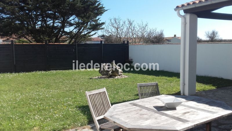 Photo 9 : JARDIN d'une maison située à Saint-Clément-des-Baleines, île de Ré.