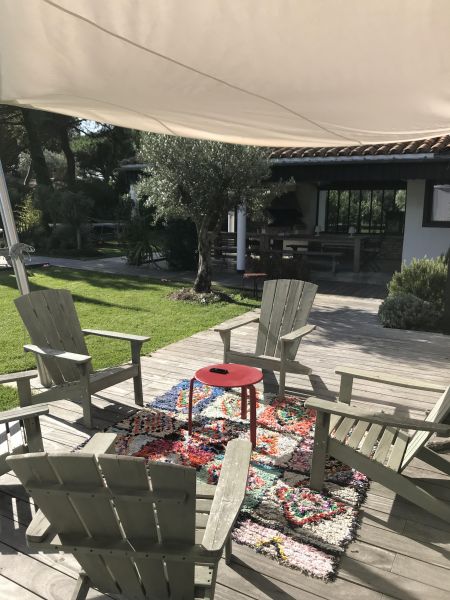 Photo 5 : TERRASSE d'une maison située à Les Portes-en-Ré, île de Ré.