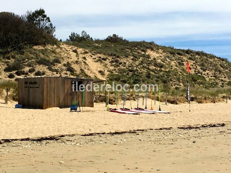 Photo 28 : EXTERIEUR d'une maison située à La Couarde-sur-mer, île de Ré.