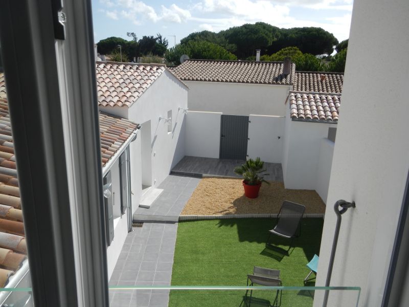 Photo 23 : EXTERIEUR d'une maison située à Le Bois-Plage-en-Ré, île de Ré.