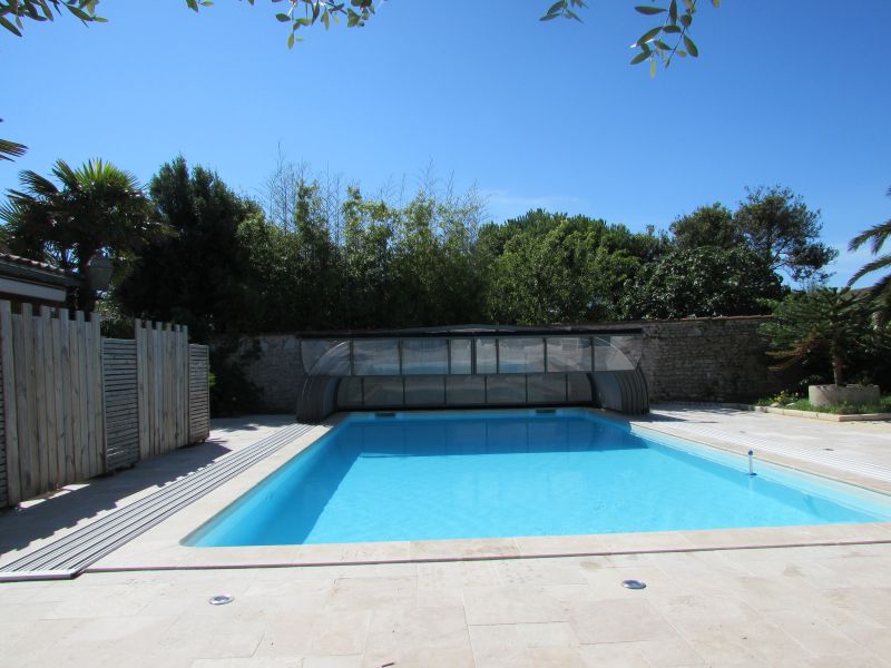 Photo 5 : EXTERIEUR d'une maison située à La Flotte-en-Ré, île de Ré.