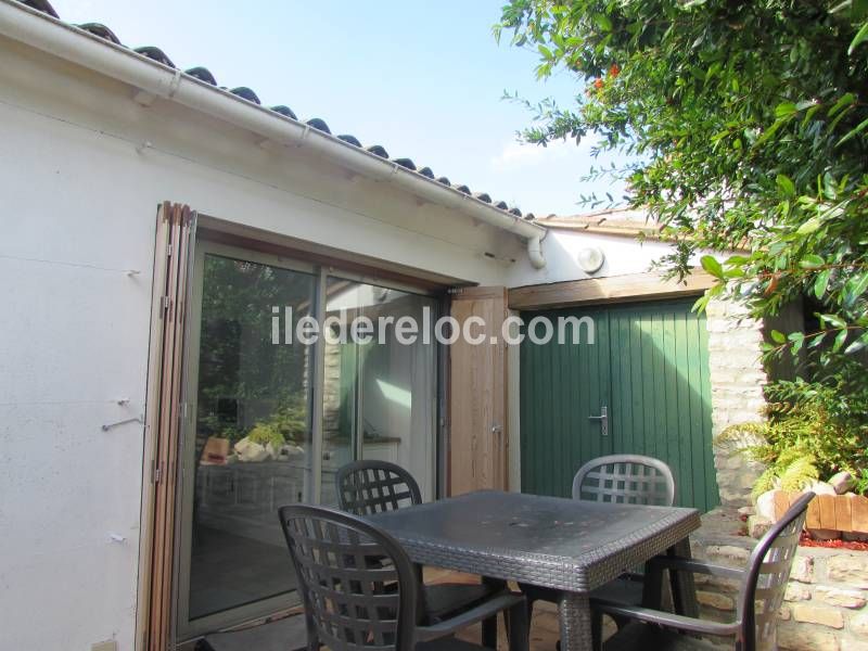 Photo 13 : TERRASSE d'une maison située à La Flotte-en-Ré, île de Ré.