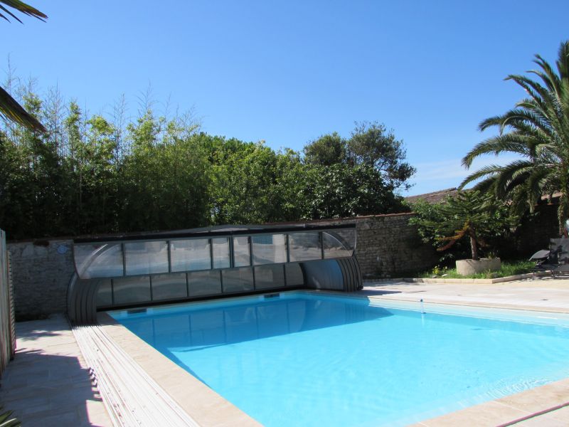 Photo 3 : EXTERIEUR d'une maison située à La Flotte-en-Ré, île de Ré.