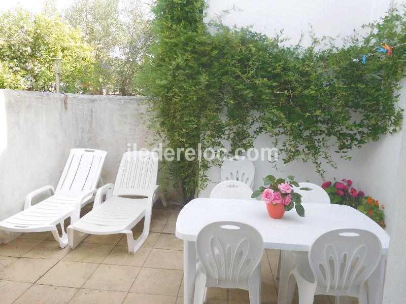 Photo 13 : TERRASSE d'une maison située à La Flotte-en-Ré, île de Ré.