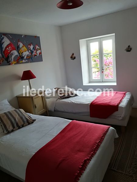 Photo 17 : CHAMBRE d'une maison située à Le Bois-Plage-en-Ré, île de Ré.