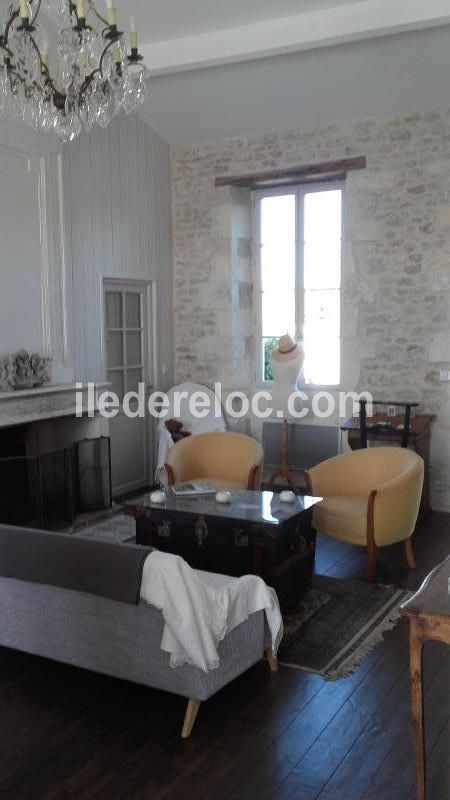 Photo 11 : SEJOUR d'une maison située à Le Bois-Plage-en-Ré, île de Ré.