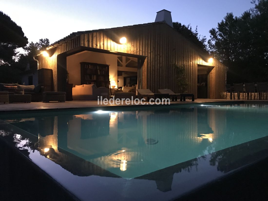 Photo 5 : PISCINE d'une maison située à Le Bois-Plage-en-Ré, île de Ré.