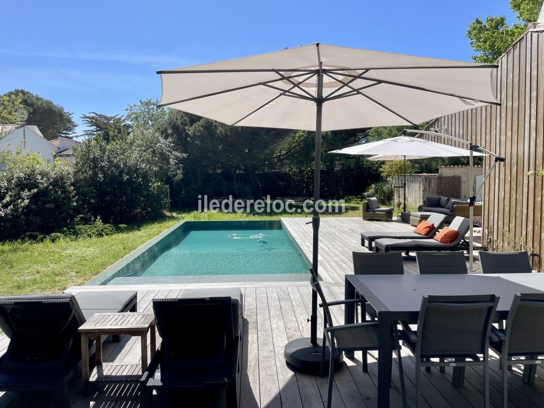 Photo 4 : TERRASSE d'une maison situ&eacute;e &agrave; Le Bois-Plage-en-R&eacute;, &icirc;le de R&eacute;.
