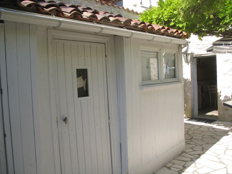 Photo 5 : NC d'une maison située à La Flotte, île de Ré.