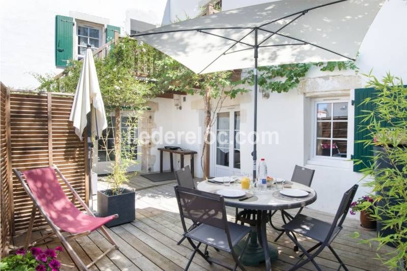 Photo 20 : TERRASSE d'une maison située à La Couarde-sur-mer, île de Ré.