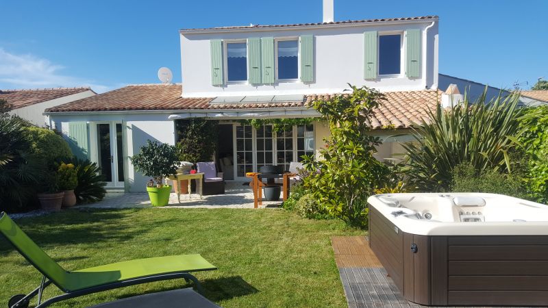 Photo 1 : JARDIN d'une maison située à Saint-Martin, île de Ré.