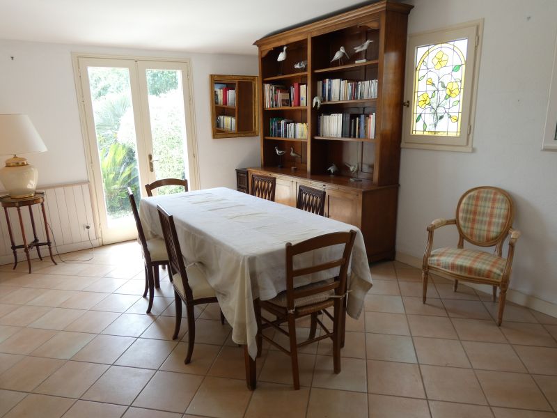 Photo 3 : NC d'une maison située à Saint-Martin, île de Ré.