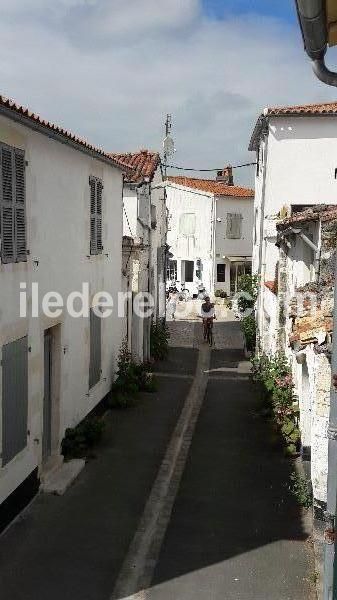 Photo 32 : EXTERIEUR d'une maison située à La Couarde-sur-mer, île de Ré.