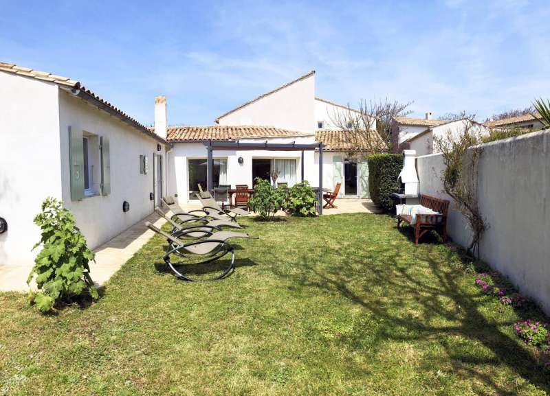 Photo 1 : EXTERIEUR d'une maison située à Saint-Clément-des-Baleines, île de Ré.