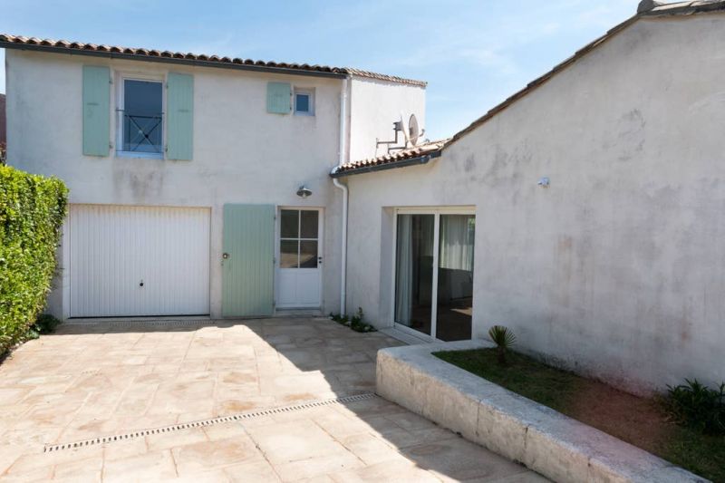 Photo 32 : EXTERIEUR d'une maison située à Saint-Clément-des-Baleines, île de Ré.