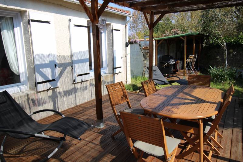 Photo 3 : TERRASSE d'une maison située à La Couarde-sur-mer, île de Ré.