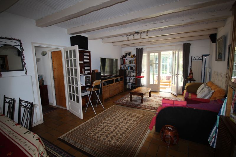 Photo 14 : SEJOUR d'une maison située à La Couarde-sur-mer, île de Ré.