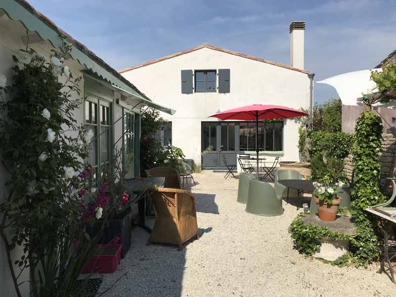 Photo 1 : NC d'une maison située à Saint-Clement, île de Ré.