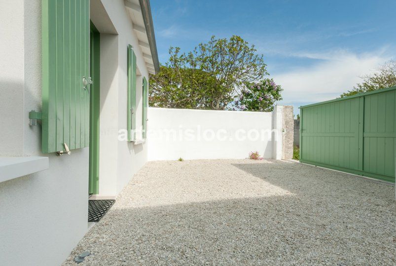 Photo 5 :  d'une maison située à Le Bois-Plage-en-Ré, île de Ré.