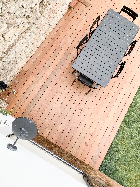 Photo 3 : TERRASSE d'une maison située à Les Portes, île de Ré.