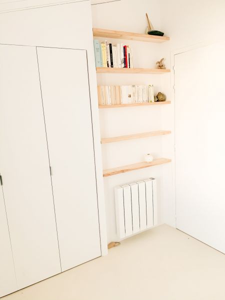 Photo 35 : CHAMBRE d'une maison située à Les Portes, île de Ré.